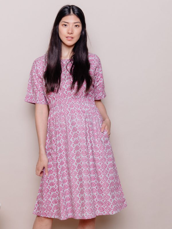 Roo Elastic Waist Dress - Pink Diamond