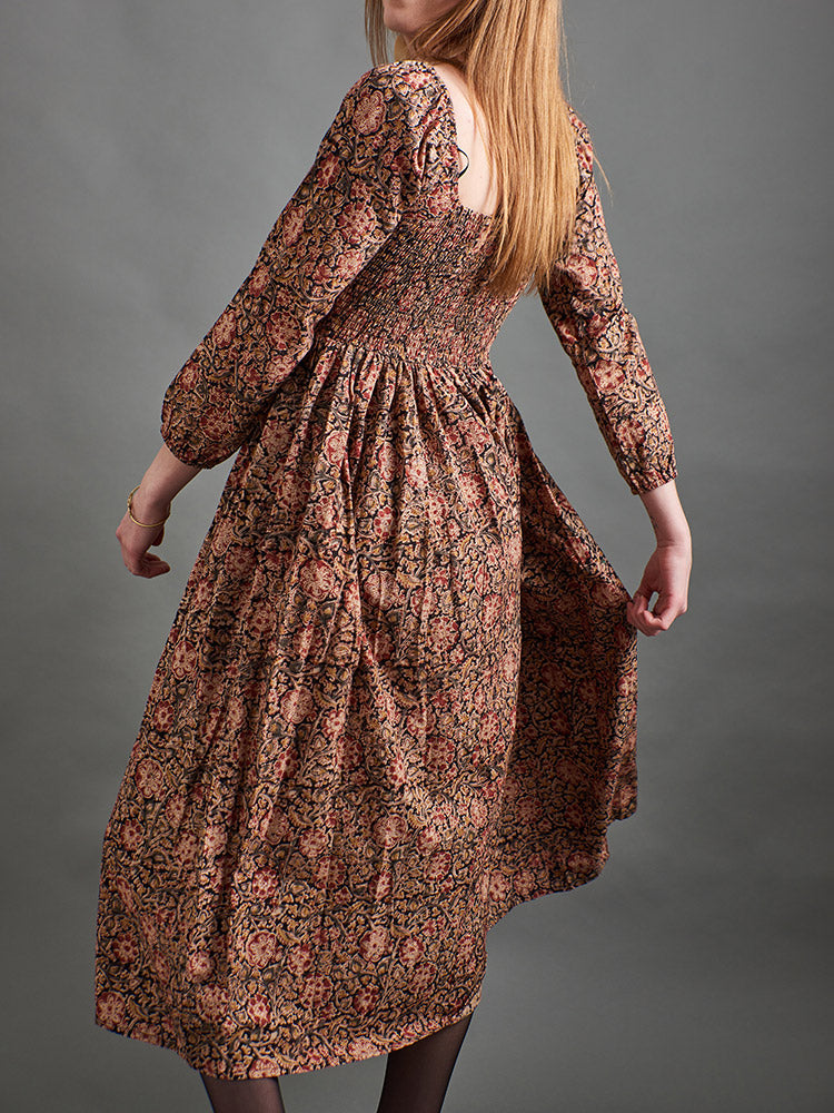 Hailee Smocked Midi Dress - Black Floral - Image 3