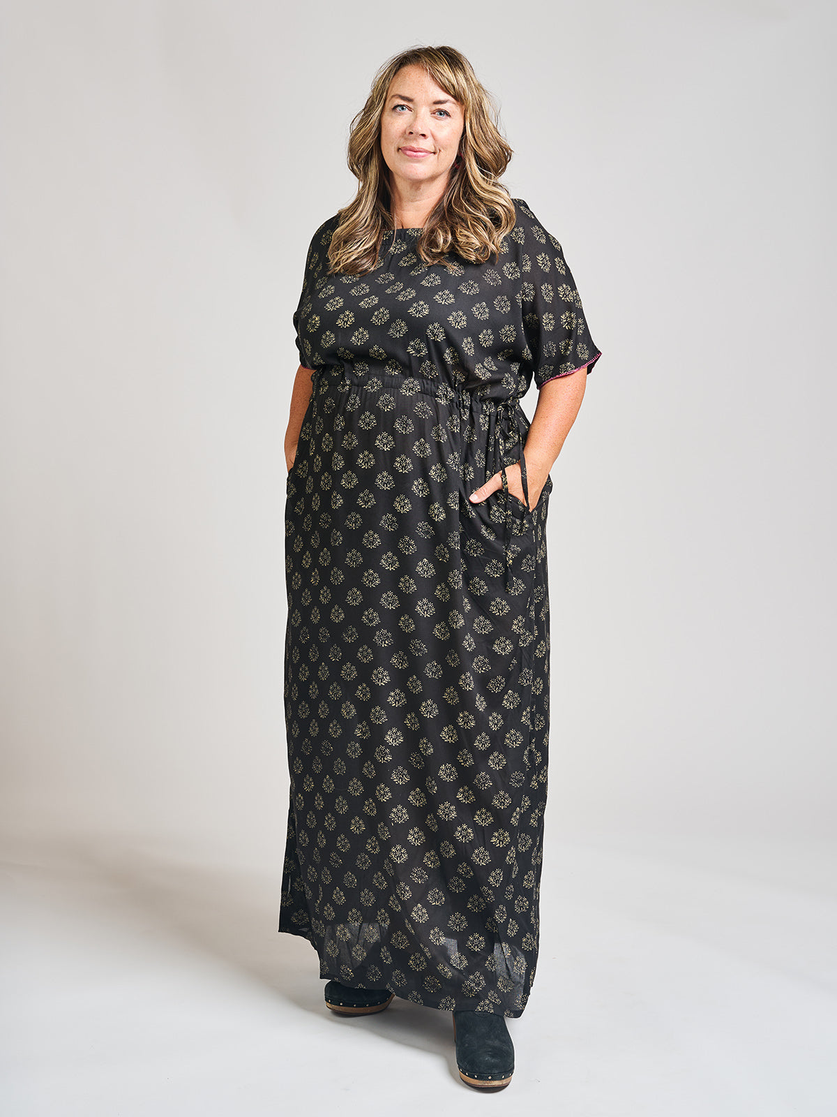 Aimee Maxi Dress - Floral Stamp Black - Image 2