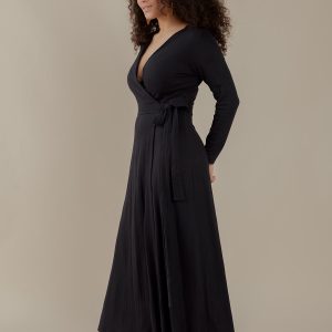 Katie Maxi Wrap Dress - Black Rib Knit - Image 4