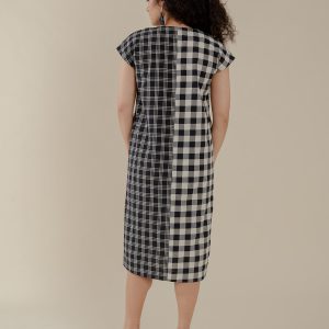 Padma Pocket Dress - Black and White Mix - Image 3