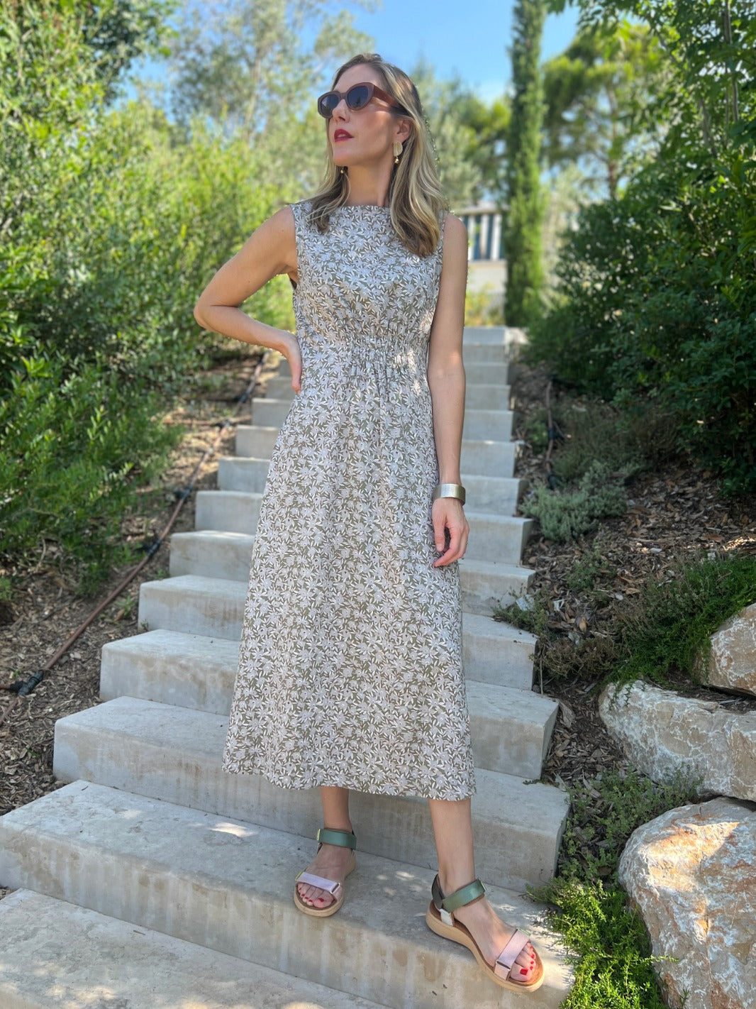 Artsy Traveler Sleeveless Midi Dress - Olive Flowers - Image 6