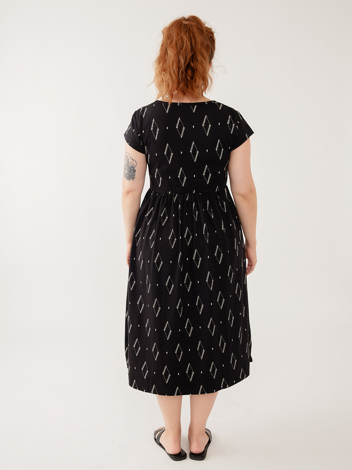 Logan Midi Dress - Diamond Vine Black - Image 4